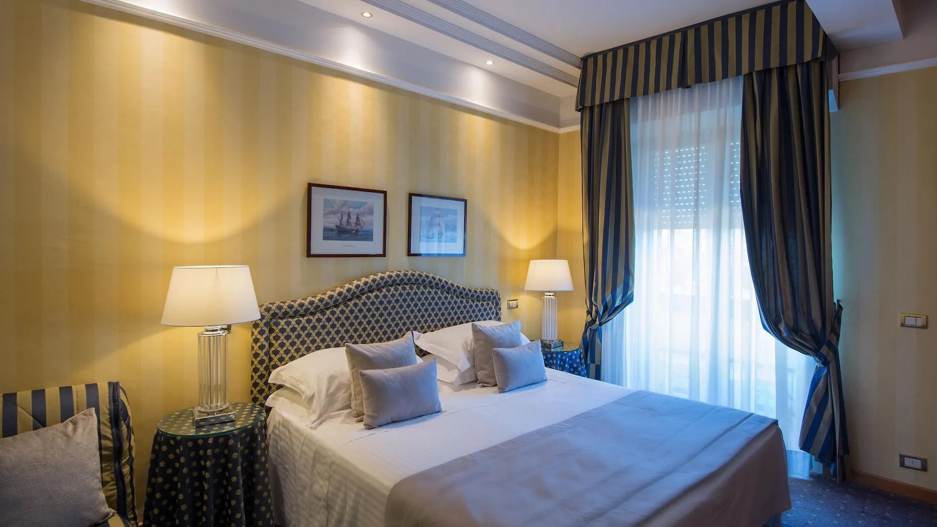 Hotel Lungomare Riccione