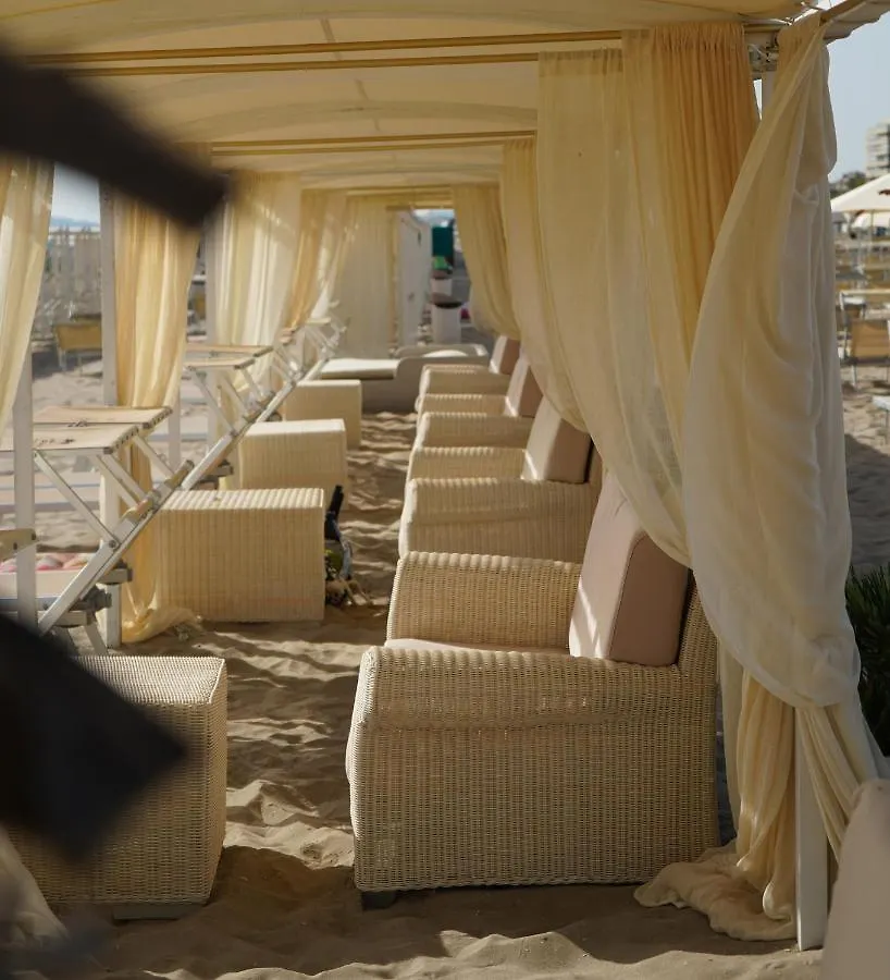 ****  Hotel Lungomare Riccione Włochy