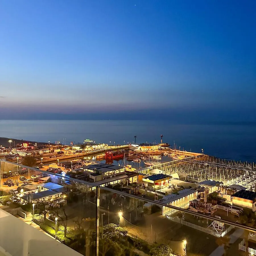 Hotel Lungomare Riccione