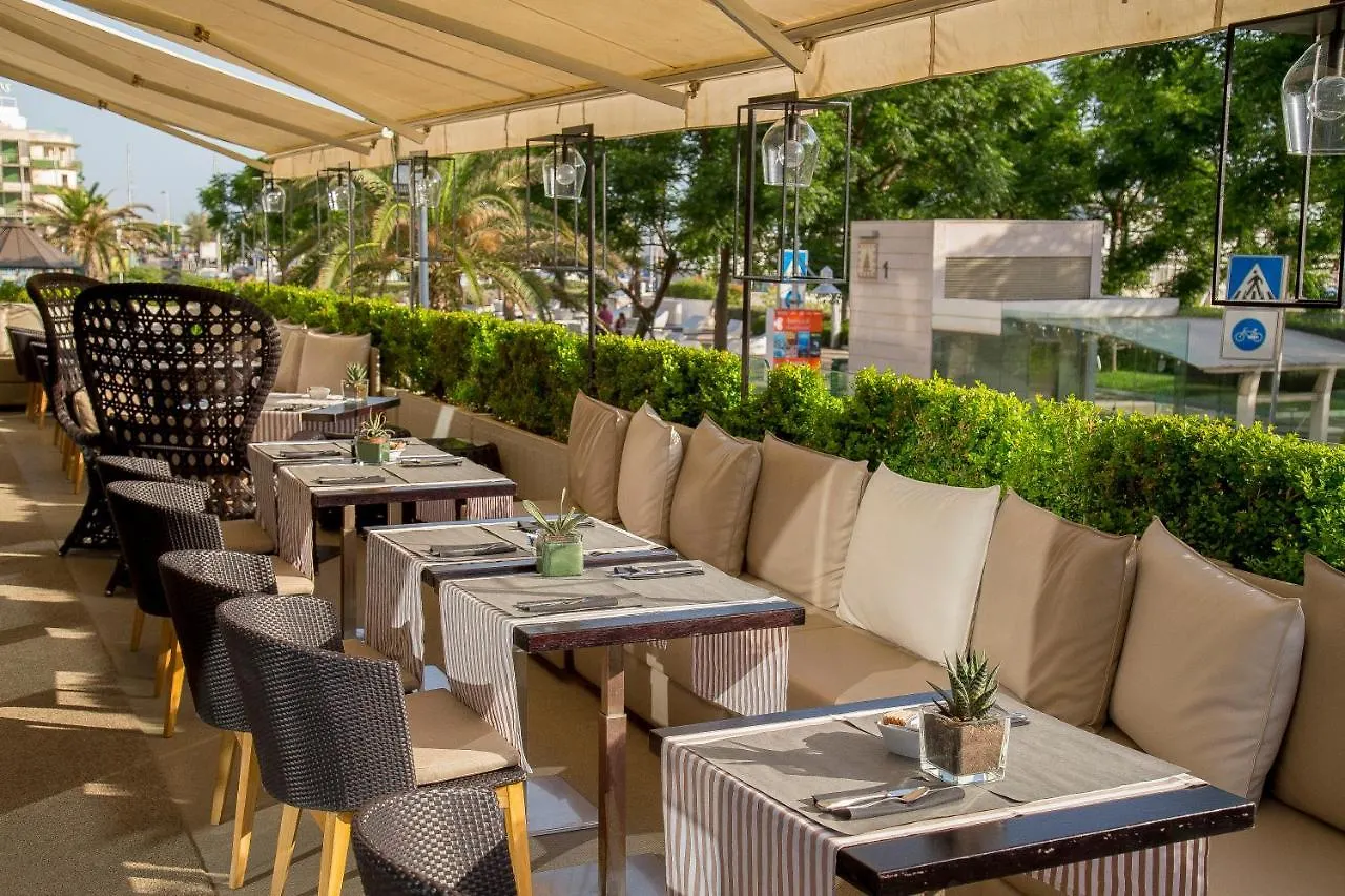 Hotel Lungomare Riccione